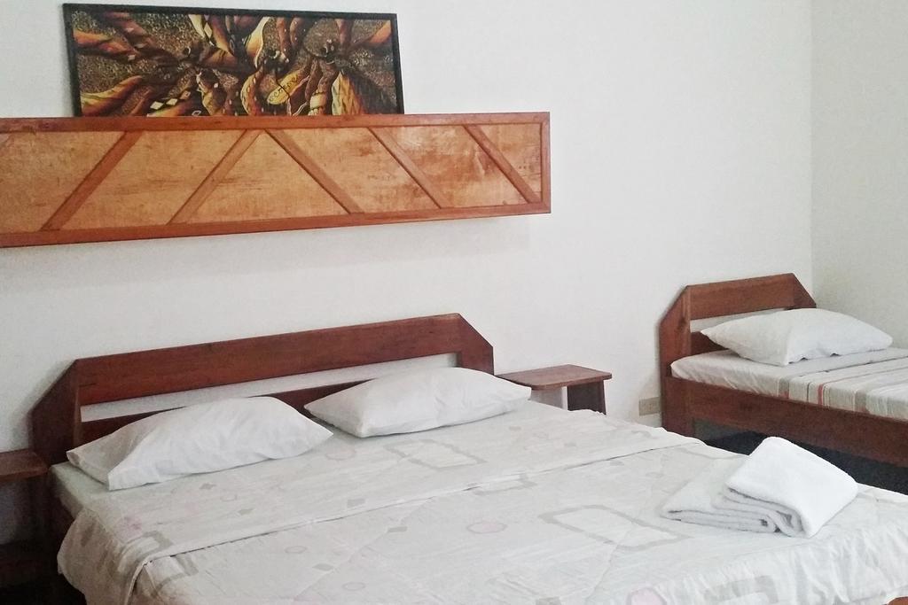 Bamboo Bungalows Resthouse Balabag  Room photo